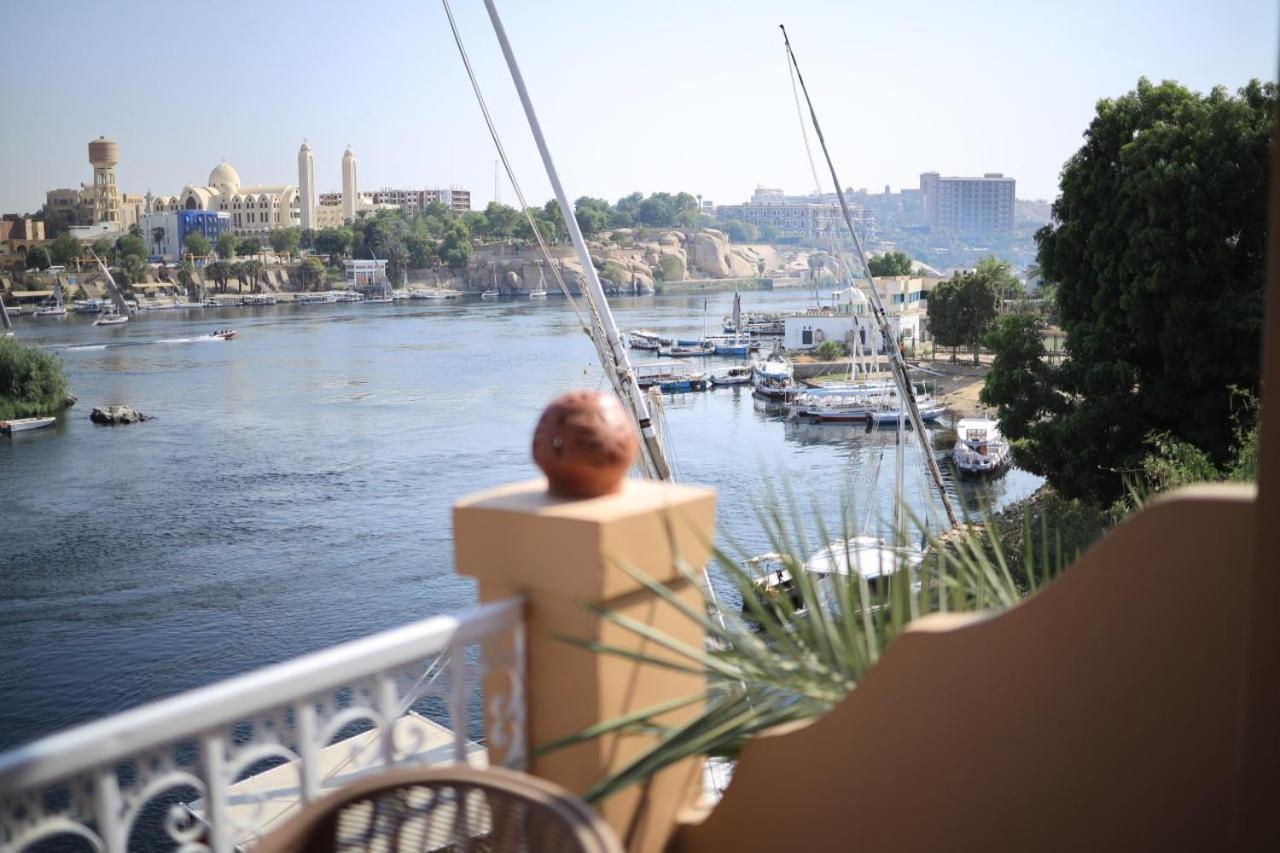 Kana Kato Aswan Phòng bức ảnh